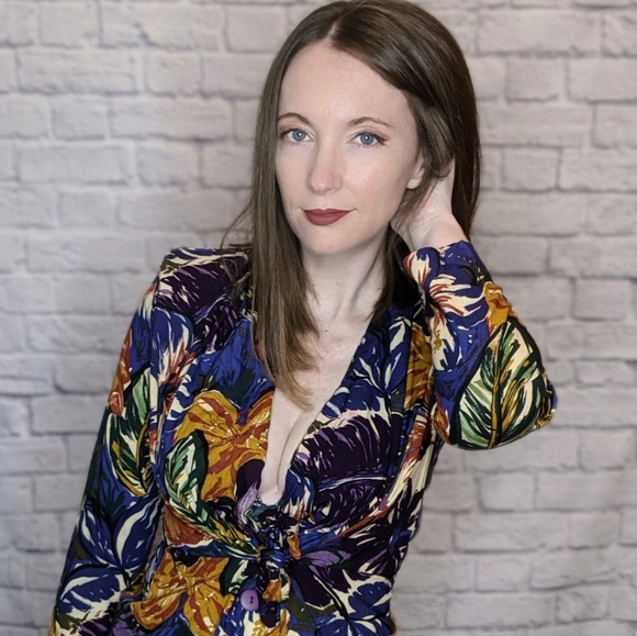 Meet your Posher, Lindsey - Picture 2 of 7